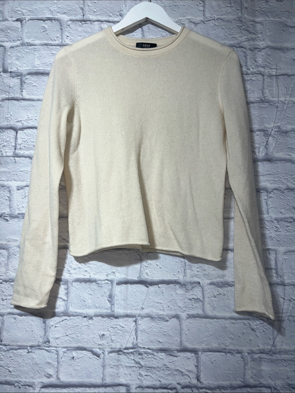 Aqua Cream Long-Sleeve Crewneck Top